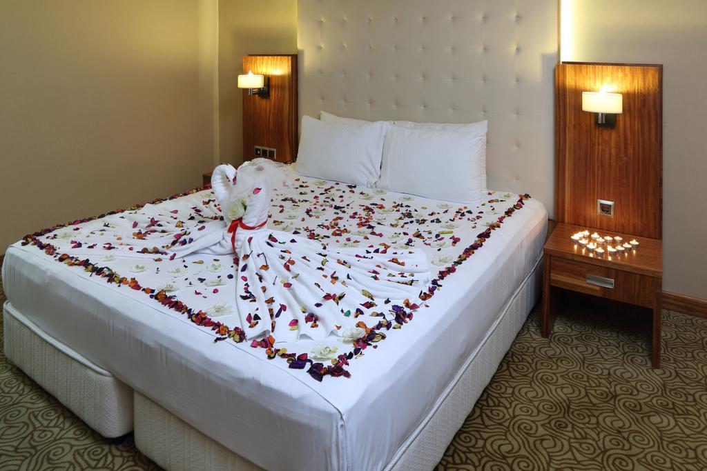 Adana Garden Business Hotel エクステリア 写真