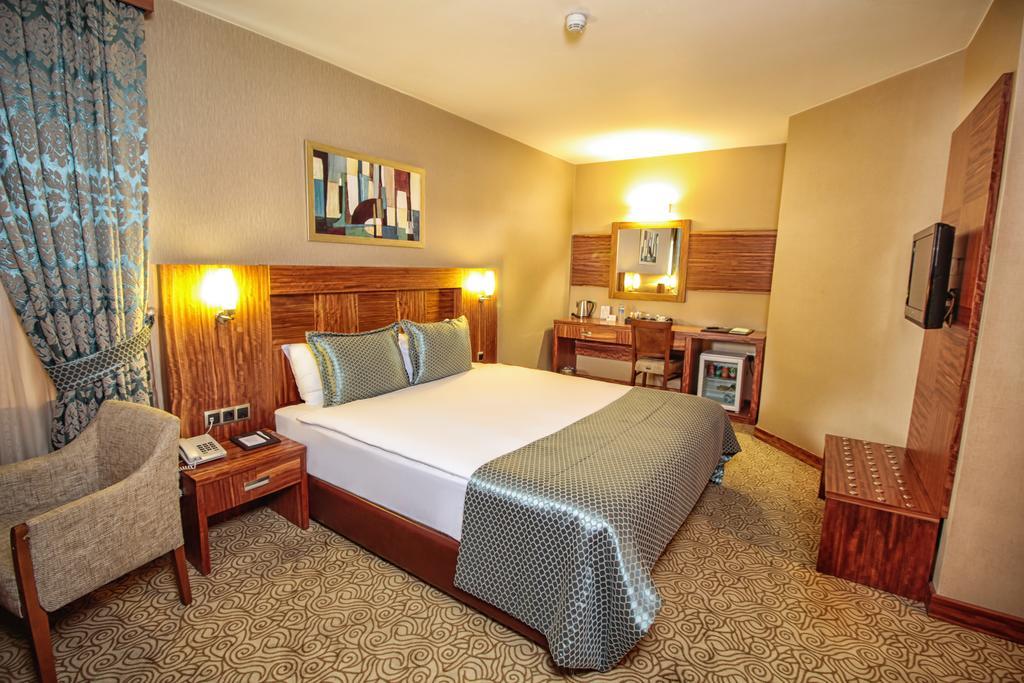 Adana Garden Business Hotel エクステリア 写真