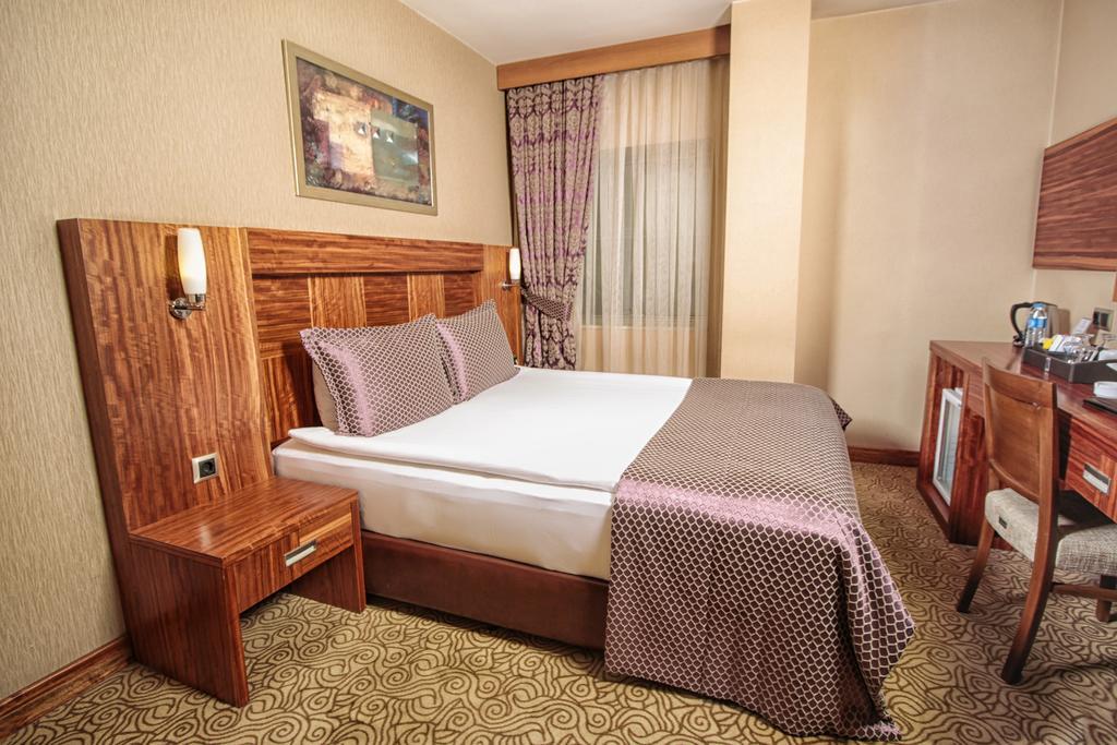 Adana Garden Business Hotel エクステリア 写真