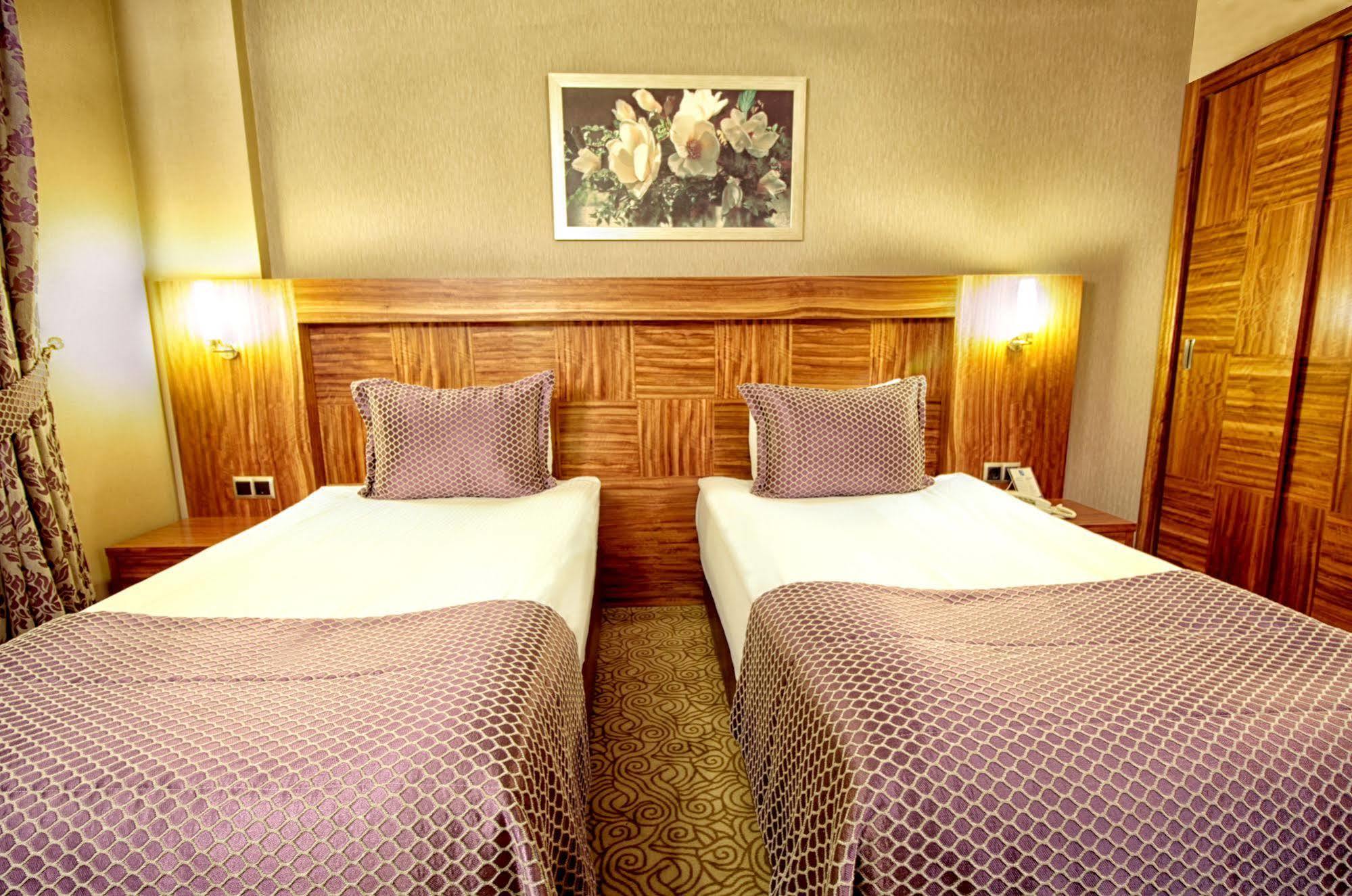 Adana Garden Business Hotel エクステリア 写真